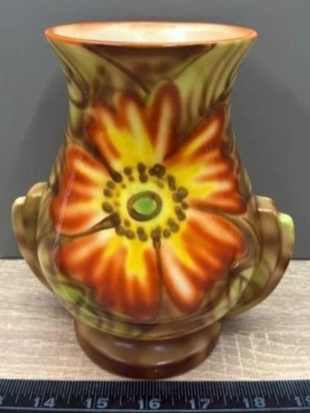 Royal Art Pottery London Art Deco 7" Vase c1930 Pansy Pattern